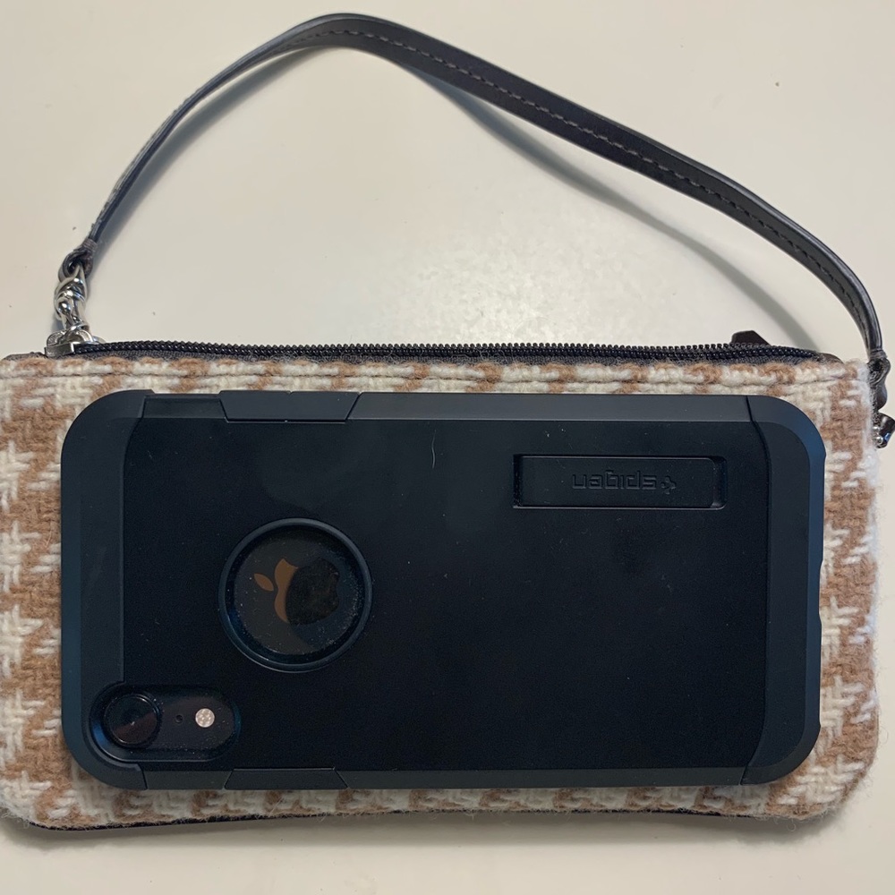 Coach Houndstooth Pattern Wristlet - image 7